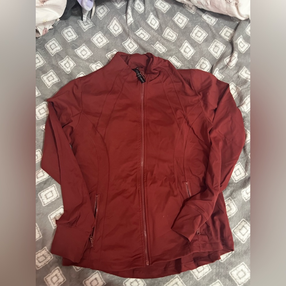 90 degrees red/maroon active jacket